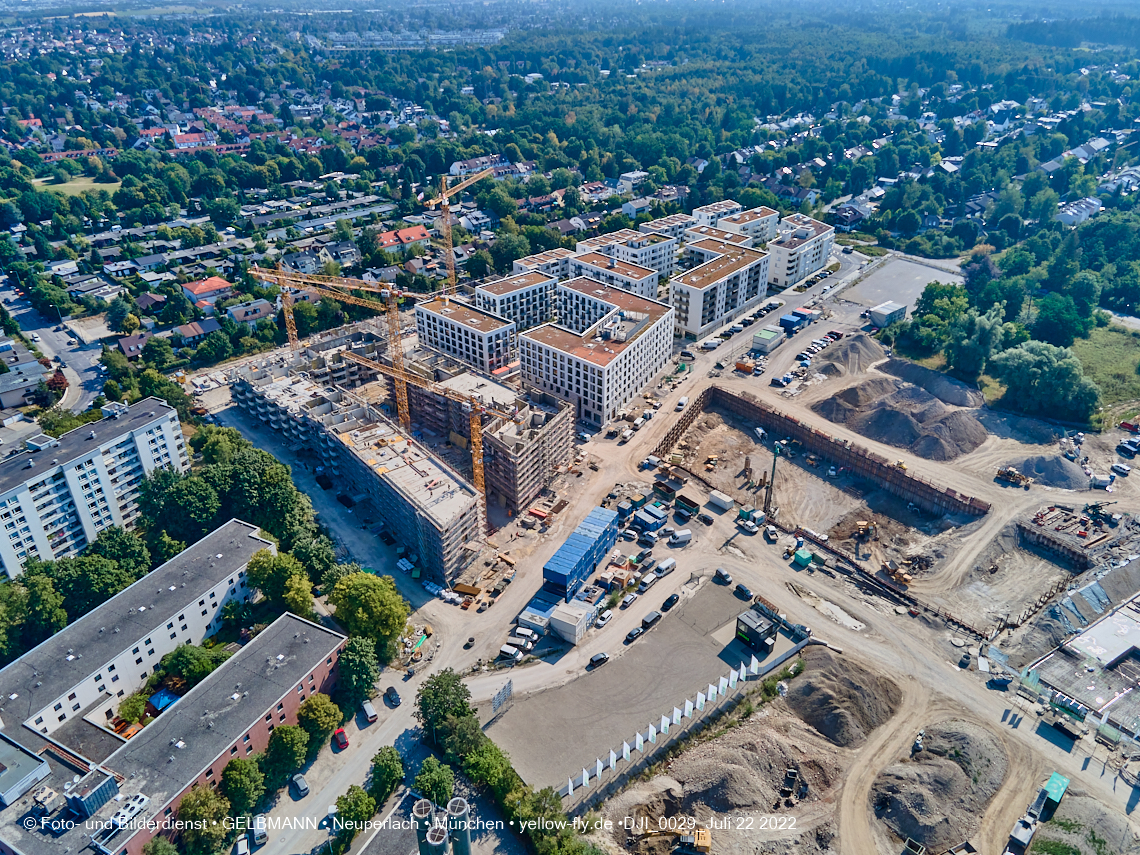 22.07.2022 - Baustelle Alexisqaurtier und Pandion Verde in Neuperlach